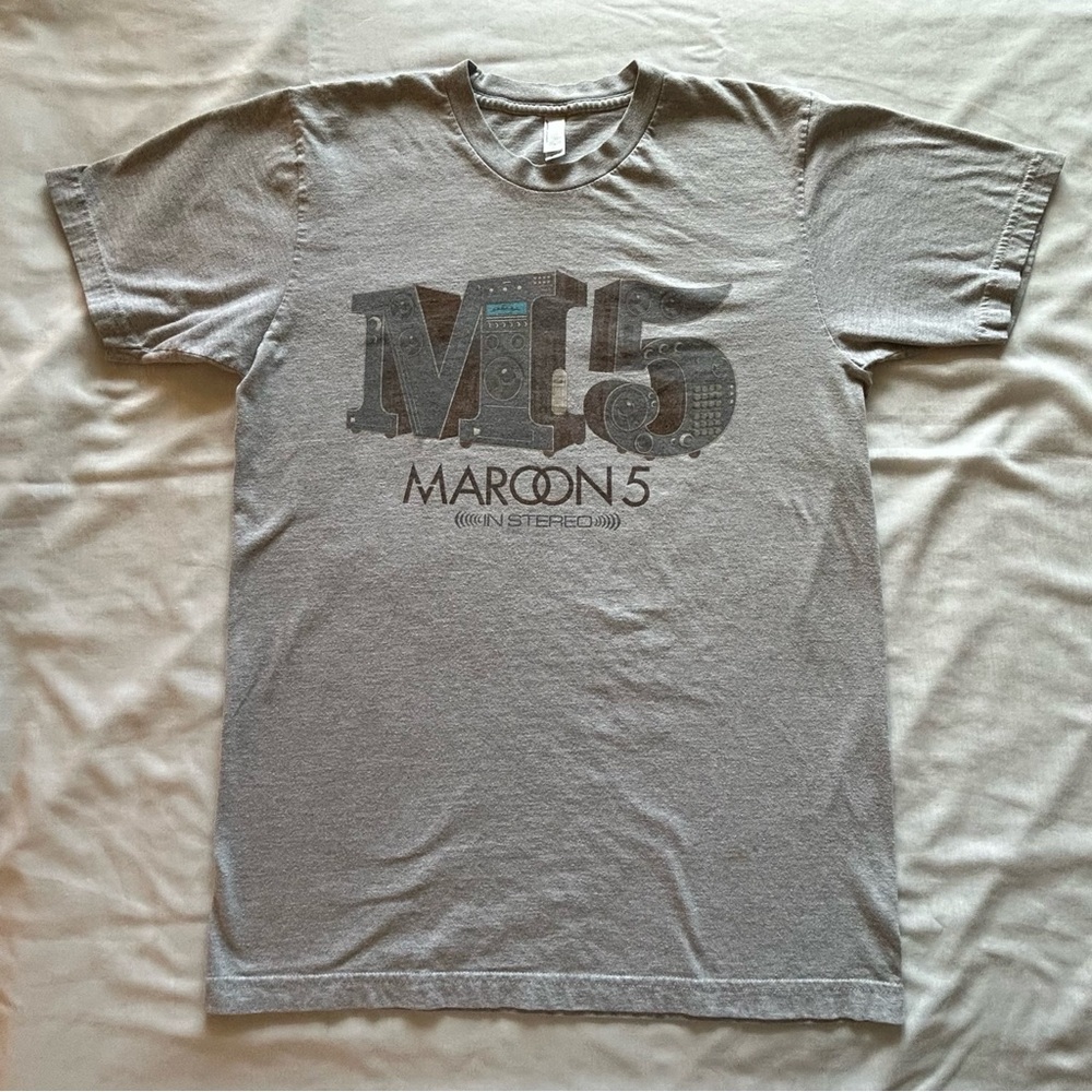 Maroon 5 Gray 2015 World Tour T Shirt Size M
